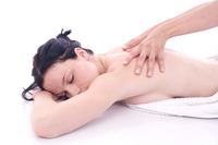 Ganzkörpermassage Massagekurs der Massageschule bodycontact Mellikon